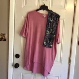 Lularoe Irma and OS leggings